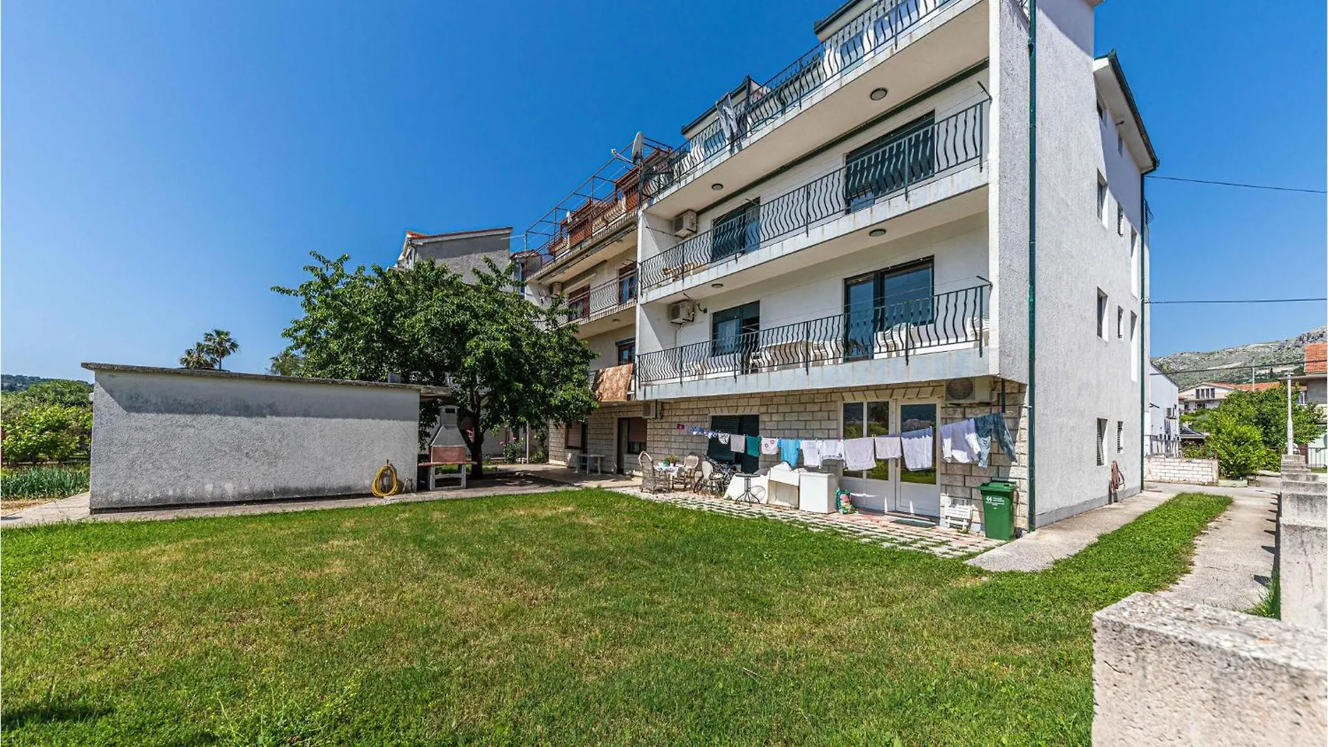 3 Bedroom Amazing Apartment In تروغير